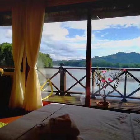 Gayang Friendly Water House Homestay Kota Kinabalu Buitenkant foto
