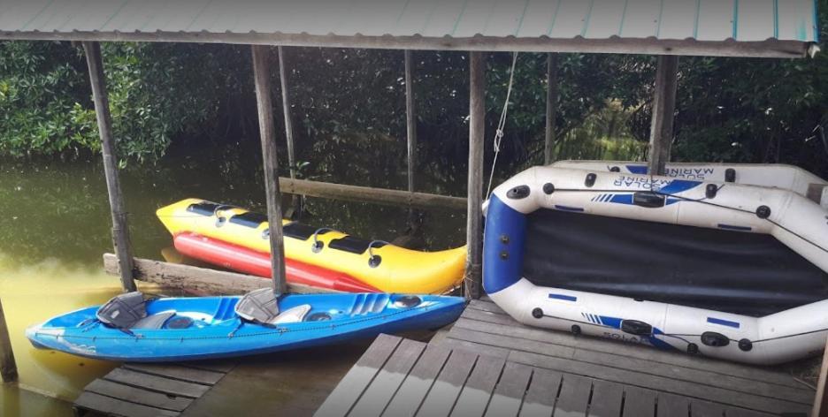 Gayang Friendly Water House Homestay Kota Kinabalu Buitenkant foto