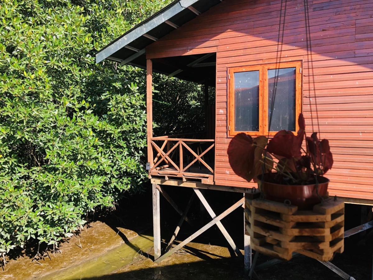 Gayang Friendly Water House Homestay Kota Kinabalu Buitenkant foto