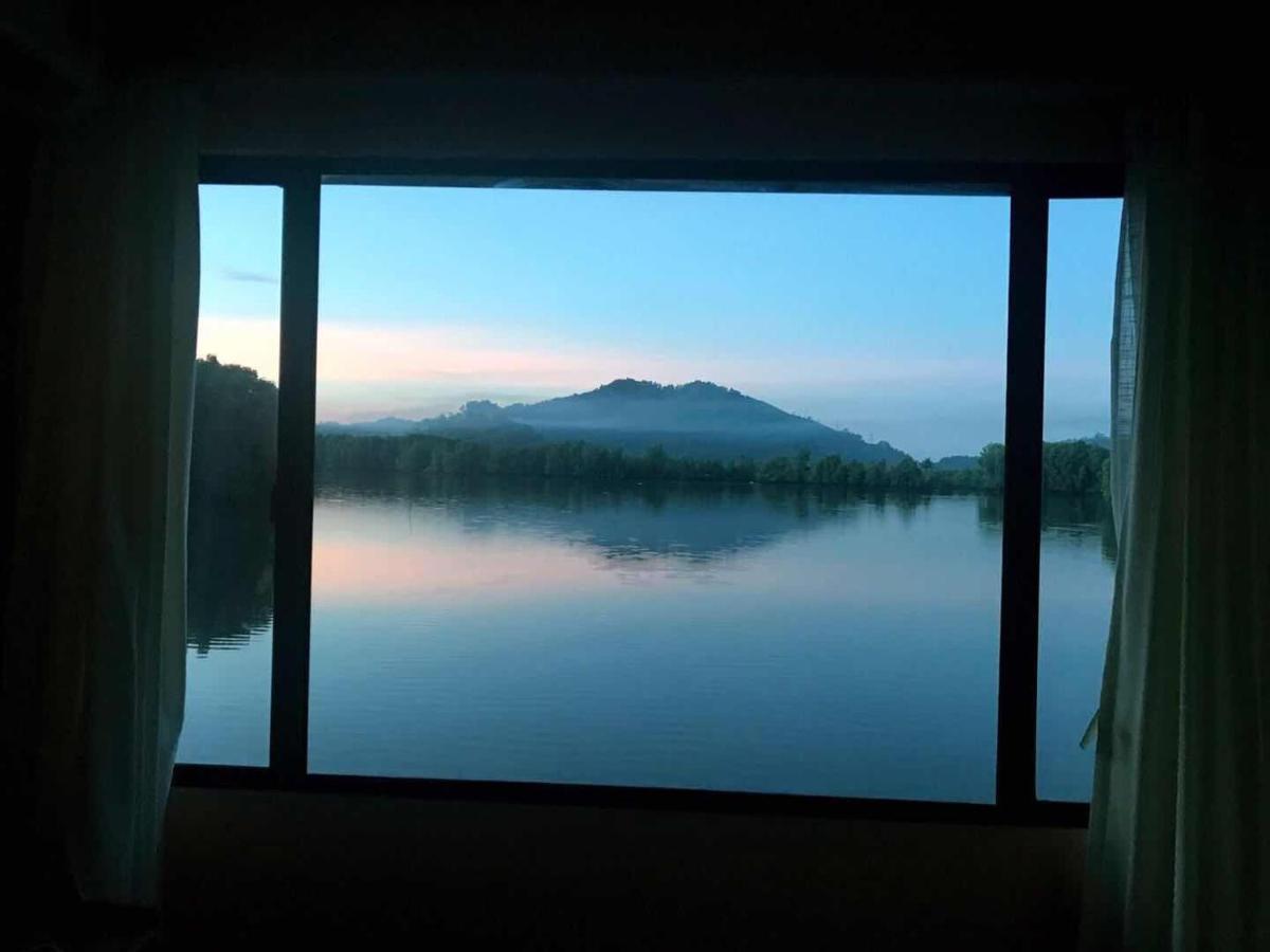 Gayang Friendly Water House Homestay Kota Kinabalu Buitenkant foto